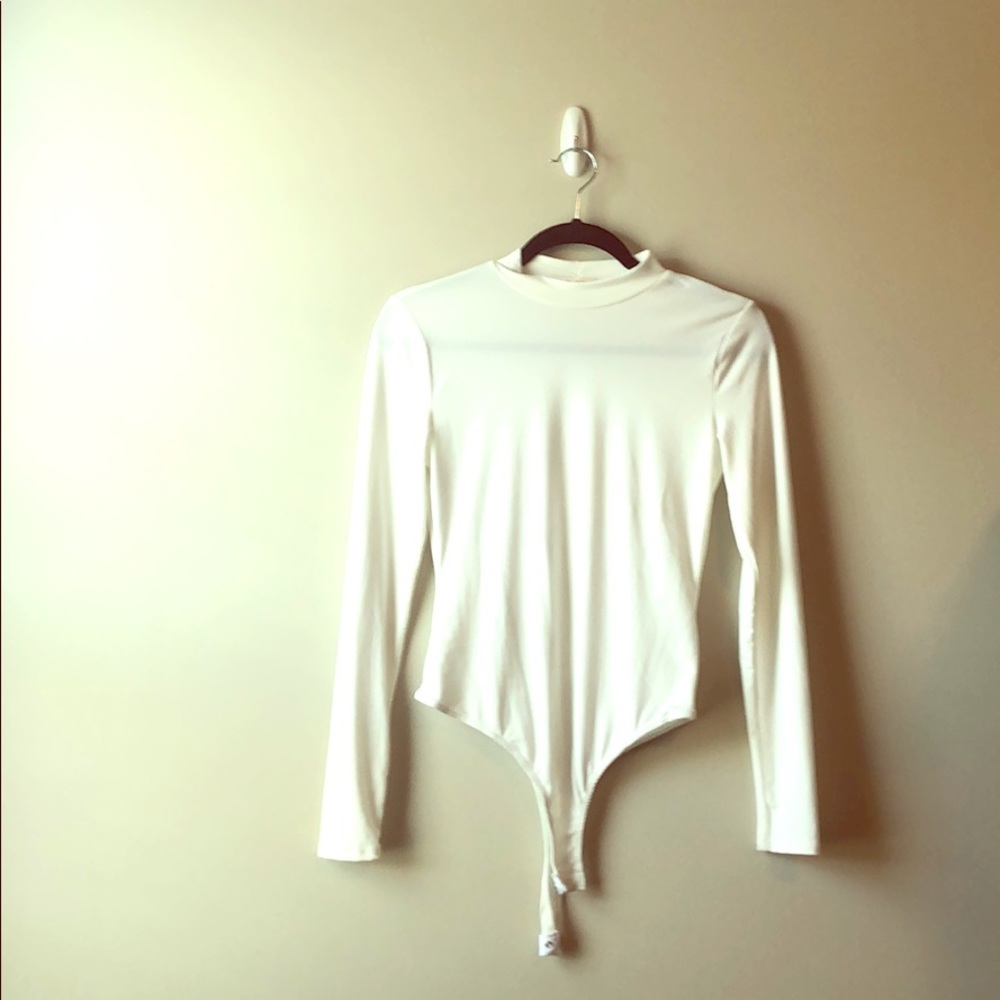 White long sleeve body suit shirt
